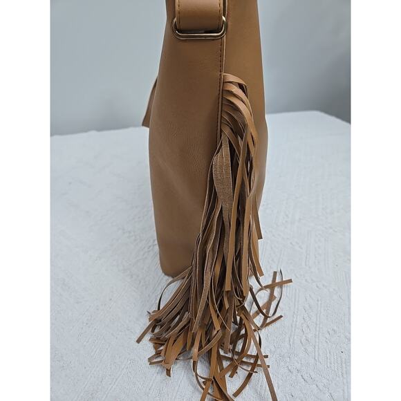 Jessica Simpson Large Fringe Faux Leather Tote Bag READ - Picture 5 of 16